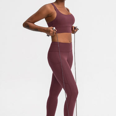 Ribbed Cross-Back Sports Bra - LXM Fashion 